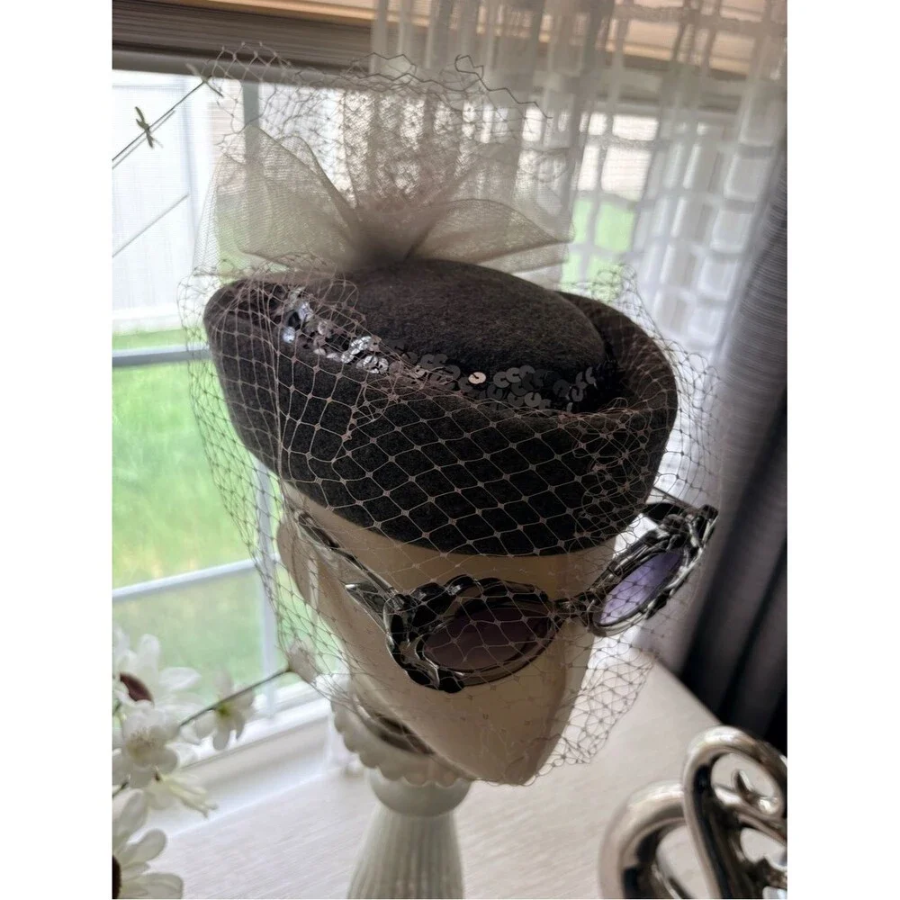 VTG Gray Wool Pillbox Mesh Veil Fascinator Hat